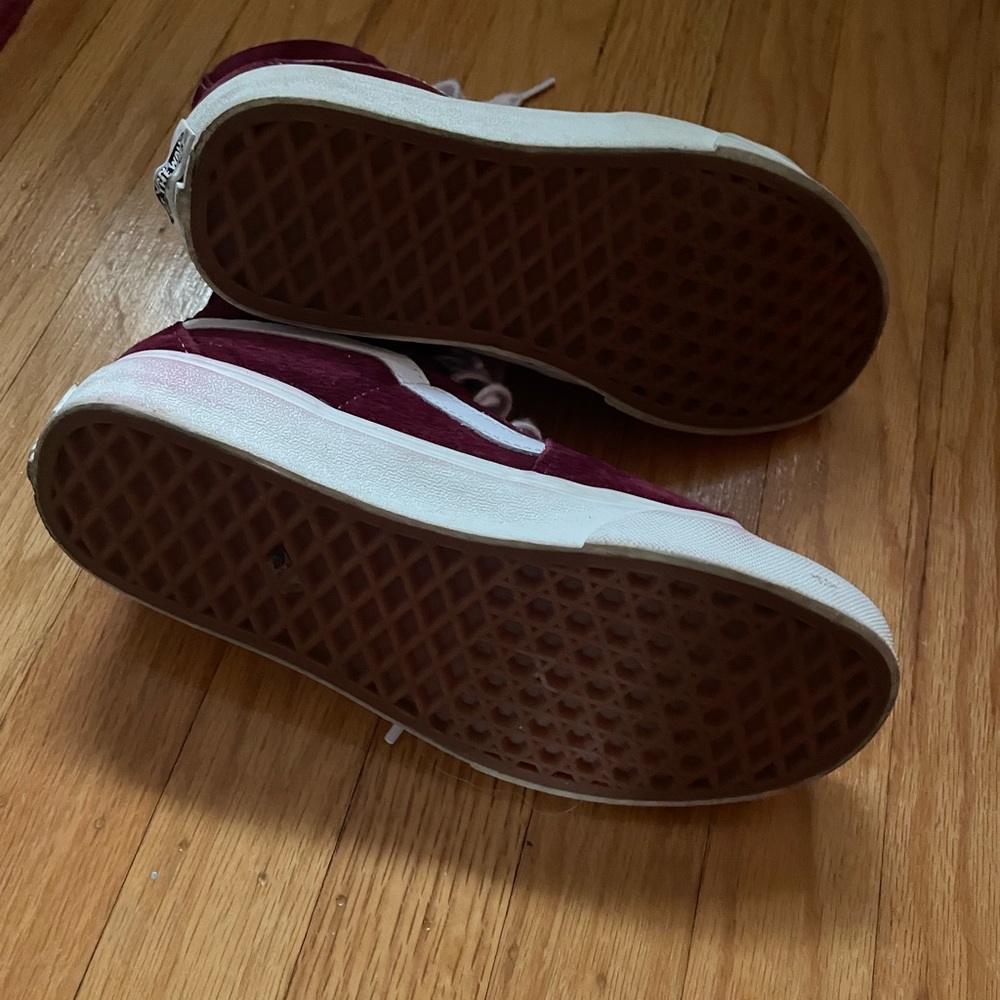 Vans - Picture 5 of 9